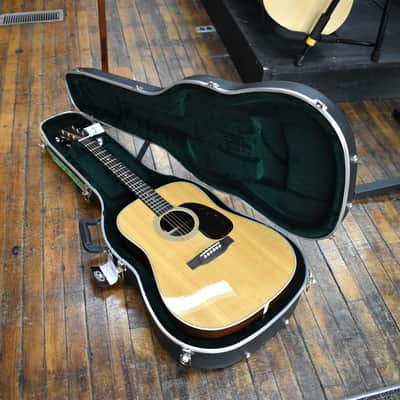 Martin D-28 Standard Series Spruce/East Indian Rosewood Dreadnought Acoustic w/Hard Case image 9