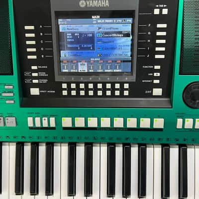 Yamaha PSR-S910 61-Key Arranger Workstation Used In Mint Condition image 6