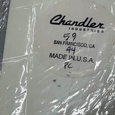Chandler Pickguard For Gibson Thunderbird Bass 90s - Aged White Pearl image 6