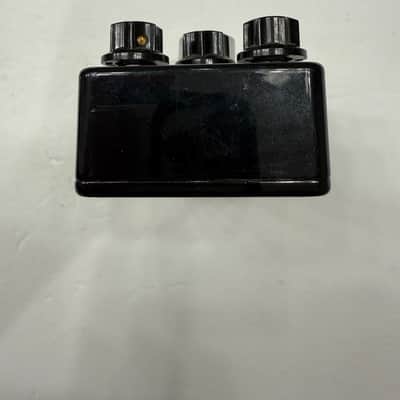 Mr. Black Super Moon Modulated Reverb Supermoon Guitar Effect Pedal Portland USA image 5
