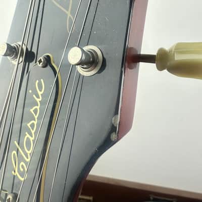 Gibson Les Paul Classic 2001 Heritage Cherry Sunburst Electric Guitar made in USA with case image 13