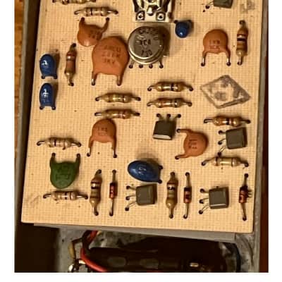 1978 Vintage Analog MXR Dyna Comp Compressor Guitar Effects Pedal with Original Box and Sticker, Made in USA image 8
