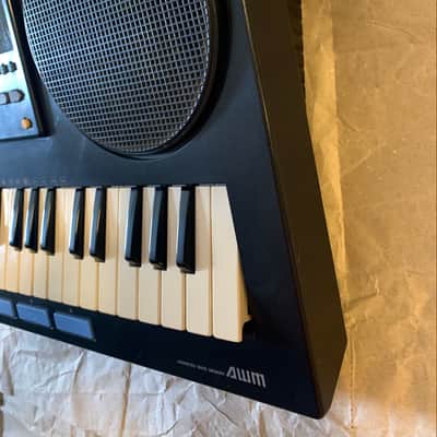 Yamaha PSS-790 1990 VGC 61key AWM FM Synth Stereo Speakers MIDI Sequencer Vector Dial image 8