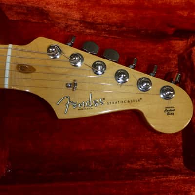 Fender American Standard Stratocaster HSS w/Case 2012 - Black image 7