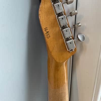 Rock N Roll Relics Richards in 3 colour sunburst image 7
