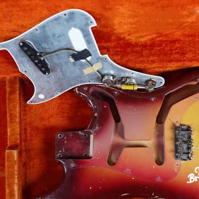 100% Original! 1961 Fender Musicmaster Sunburst image 12