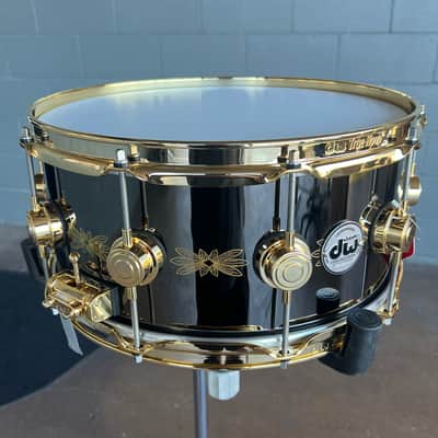 ~RARE!~ DW Collector's Series 6.5x14" Engraved Floral Black Nickel Over Brass Snare Drum w/ Gold Hardware image 2