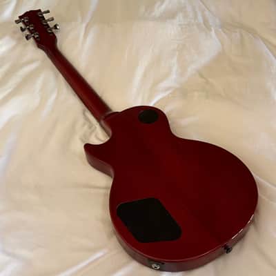 2025 Gibson Les Paul Studio Dark - Wine Red - Free Pro Setup image 16