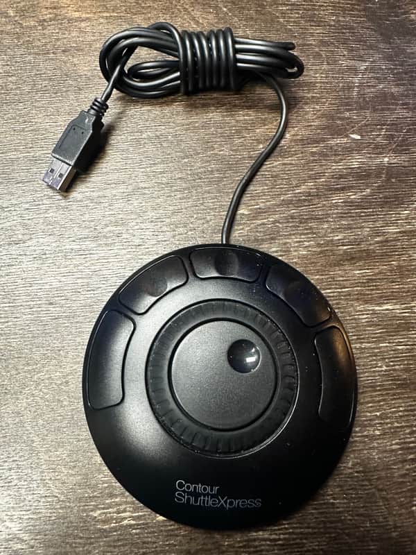 Contour Shuttle Xpress NLE Multimedia Controller with 5 Programmable Buttons - Mac and Windows Compatible image 1