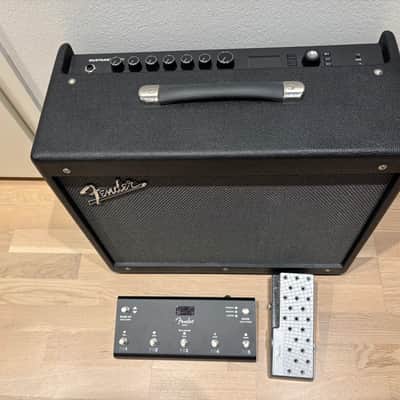 Fender Mustang GTX100 100-Watt 1x12" Digital Modeling Guitar Combo 2020 - Present - Black image 2