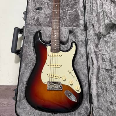 Fender American Professional Stratocaster 2018 - 3 color Sunburst image 1