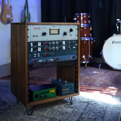 Immagine Handcrafted 14U Wood Studio Rack in Black Walnut - 6