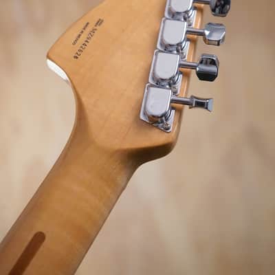 Fender Classic Series 70's Stratocaster Natural Electric Guitar 2009, Gig Bag - Very Good Condition image 6