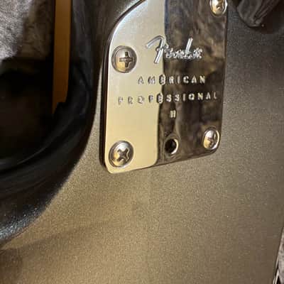 Fender 75th Anniversary American Professional II Jazzmaster – Mercury Finish – Super Mint – OHSC image 6