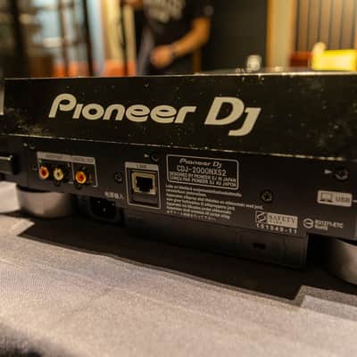 Pioneer CDJ-2000NXS2 Professional Multi Player 2010s - Black image 2