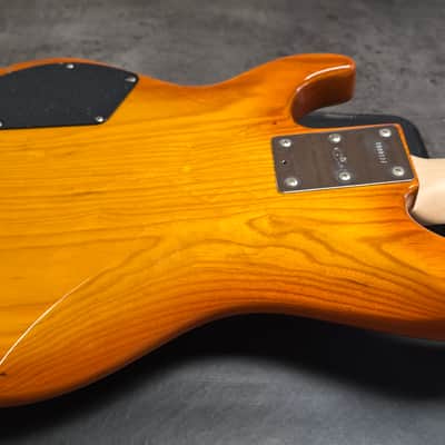 G&L L-5500 USA RARE Bass 5 String Honeyburst EMG American Leo Fender HH Jazz Bass Ash Body LOW SERIAL NUMBER! L5500 Rock Bass Custom Case image 21