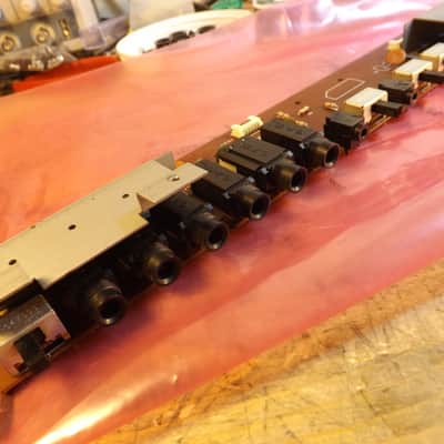 Korg DW 6000  / KLM-658 Jack board (in working order.)