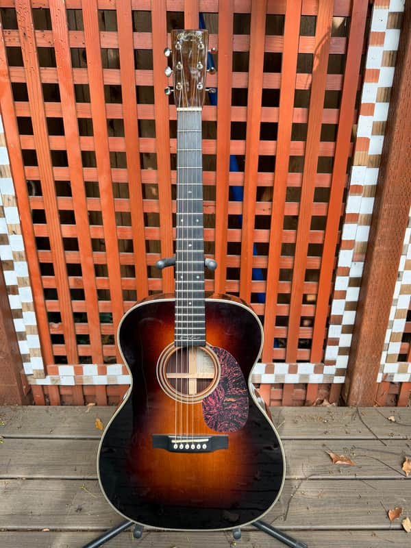 Martin 000-28EC