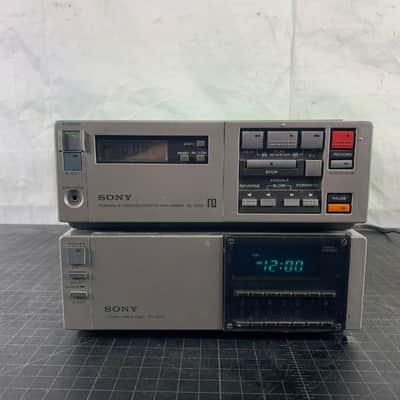 Sony Betamax SL-2000 & TT-2000 Beta Video VCR Tuner & Recorder Portable image 1