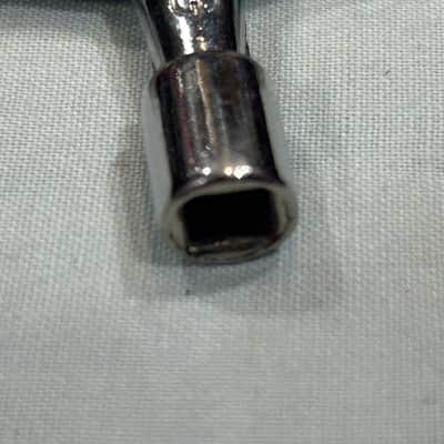 Ludwig Drum Key (10115-U-136) 70's - chrome image 3
