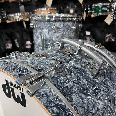 Peter Erskine's DW Jazz Series 12/13/14/16/20" Maple Gum Drum Set Kit with Matching 14" Snare in Silver Abalone image 5