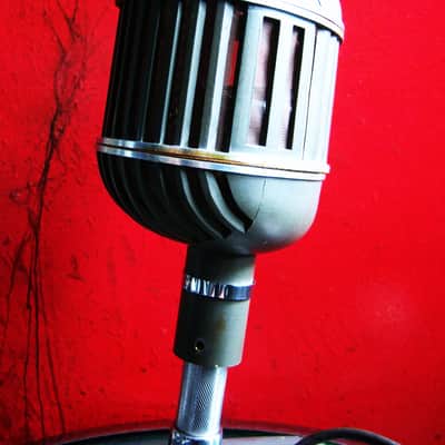 Vintage 1950's Altec 639A ribbon / dynamic cardioid microphone w Altec 24A stand image 9