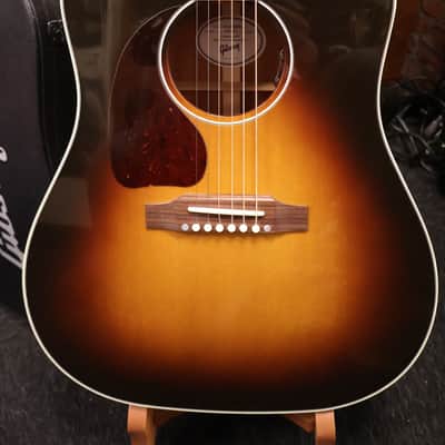Gibson J-45 Standard Sunburst Lefty image 2