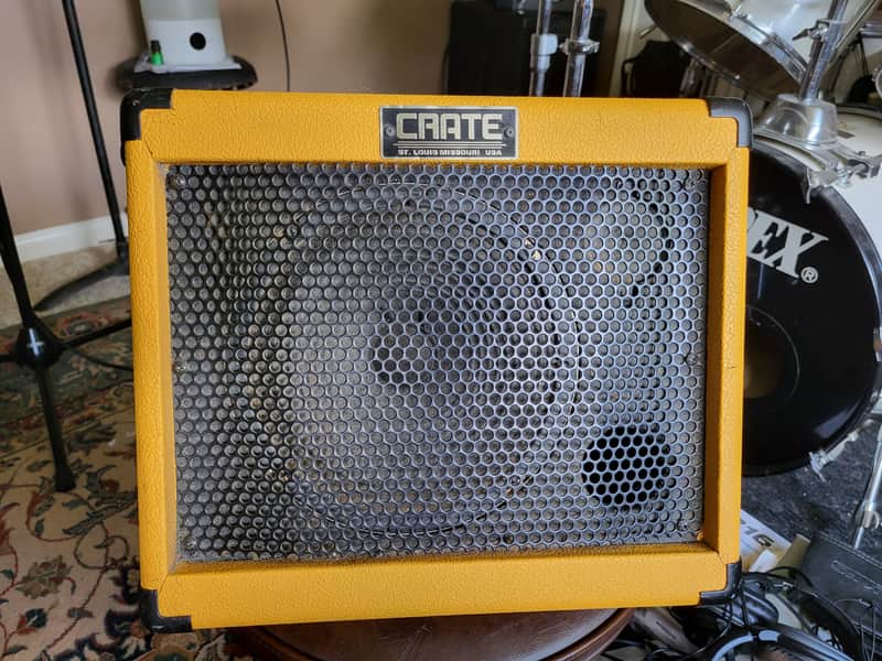 Crate Taxi TX30 Battery-Powered 30-Watt 1x8