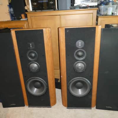 Infinity Kappa 8 audiophile speakers. Excellent Original Condition 1989 Wood image 1