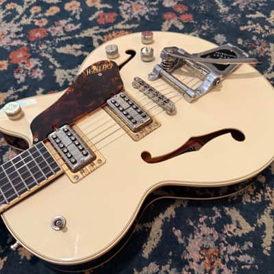 Gretsch G6659T-LIV Players Edition Broadkaster Jr. JAPAN image 17