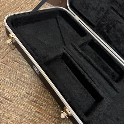 Universal Molded Electric Guitar Case image 5