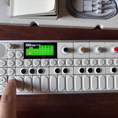 Teenage Engineering OP-1 Field Portable Synthesizer Workstation 2022 - Present - White image 3