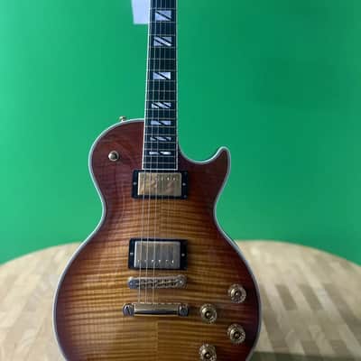 Gibson Les Paul Supreme image 2