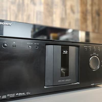 Sony BDP-CX960, Blu-Ray/DVD/CD 400-Disc Changer, Tested And Working, with Remote image 1