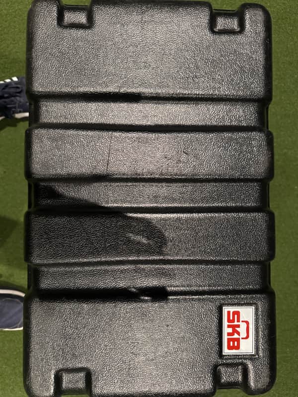 SKB 6 space rack case 2010’s - Black image 1