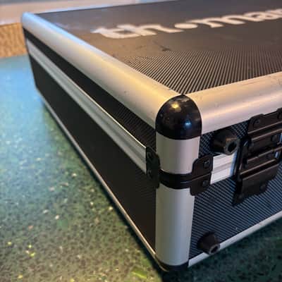 Zoom LiveTrak L-20 Digital Mixer with Case & Extras image 9