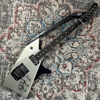 Roland GR707 Silver Electric Guitar Synthesizer W/ Original Hardshell Case! MIJ! image 3