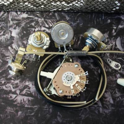 Wiring Harness Kit for Strat CTS Oak Switchcraft .022uf Sprague Mil Spec PIO Cap image 1