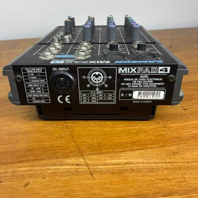 Samson MixPad 4 Compact Mixer - Black image 4