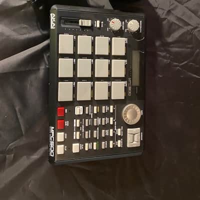 Akai MPC500 Music Production Center 2006 - 2013 - Black