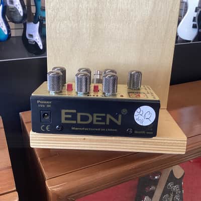 Eden Amplification WTDI World Tour DI/Preamp W/Box and Power supply image 3