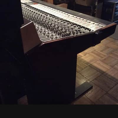 Otari Otari Series 54 console 90s - Wood sides and leather image 2