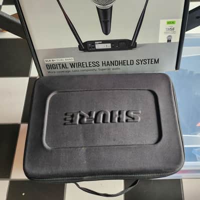 Shure GLXD24+/SM58 Z3 Dual Band Wireless Microphone System image 8