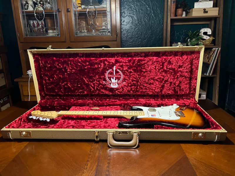 Fender 60th Anniversary Commemorative American Standard