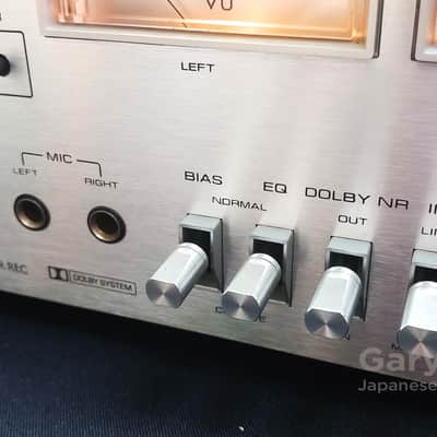 Toshiba PC-330 Direct-loading Tape Deck Japan 1977 image 11