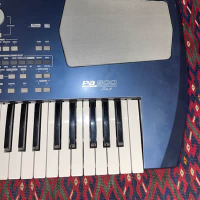 Korg Pa500 61-Key Professional Arranger Keyboard 2000s - Blue image 2