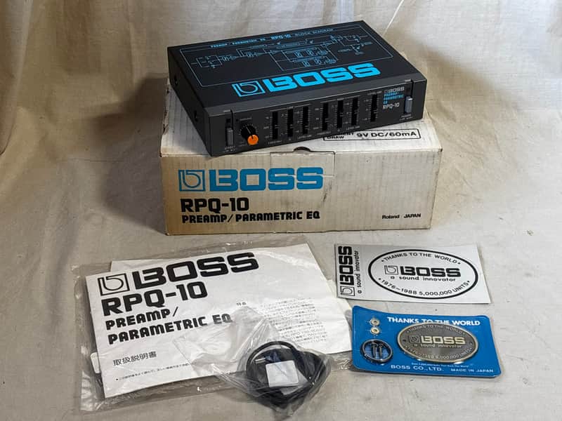 BOSS RPQ-10 PREAMP PARAMETRIC EQ Vintage half - rack w/ box image 1