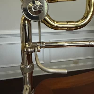 Conn 52H F-Trigger attachment. Slightly used image 5
