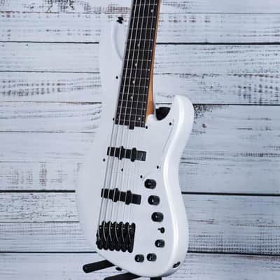Ibanez Mode MDM1006 6-String Bass w/Bag | Pearl White image 5