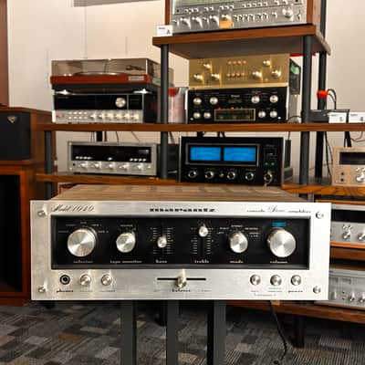 Marantz Model 1040 Vintage HiFi Console Integrated Amplifier image 3